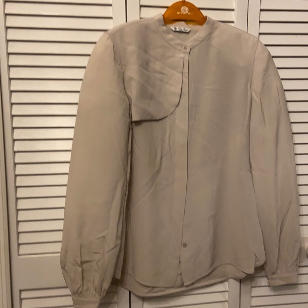 Loro Piana Size 40 Silk blouse